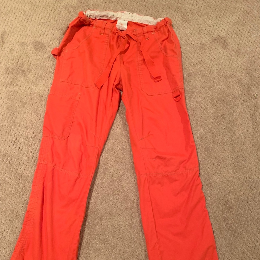 Koi Scrub pants size small